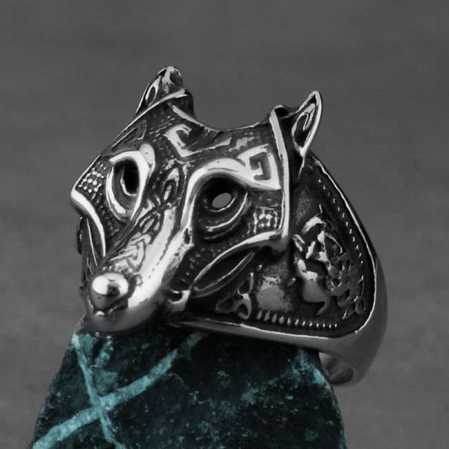 Wolf Head Ring