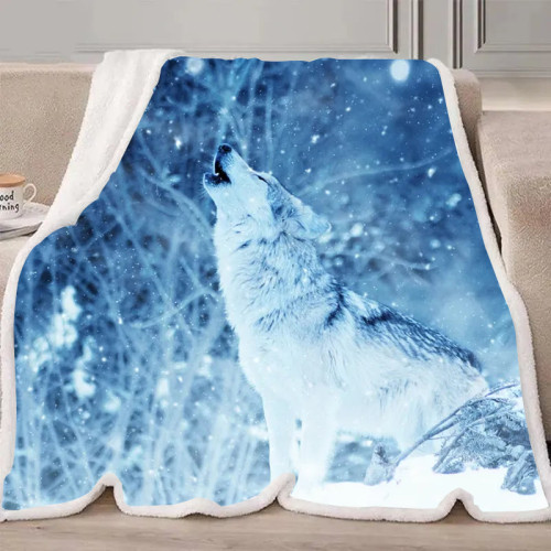 Winter Howling Wolf Blanket
