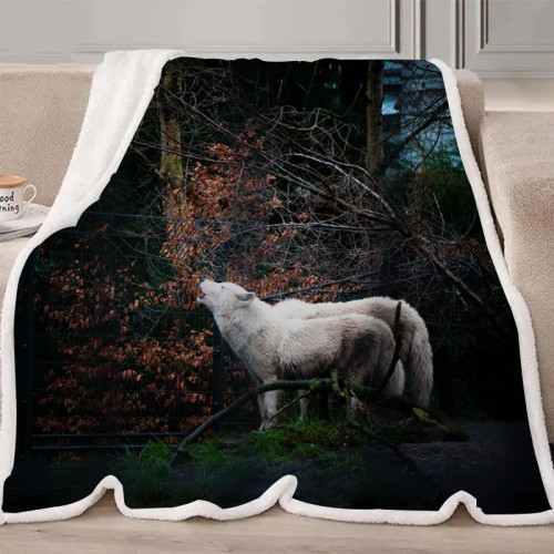 Forest Howling Wolf Blanket