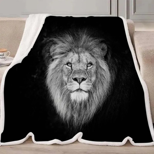 Lion Portrait Blanket