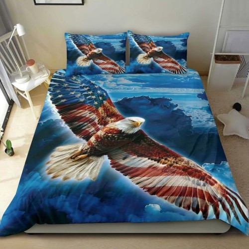 Flying Bald Eagle Flag Bed Set