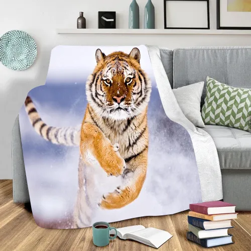 Running Tiger Print Blanket