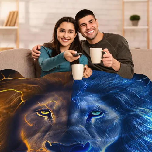 Lightning Lion Print Blanket