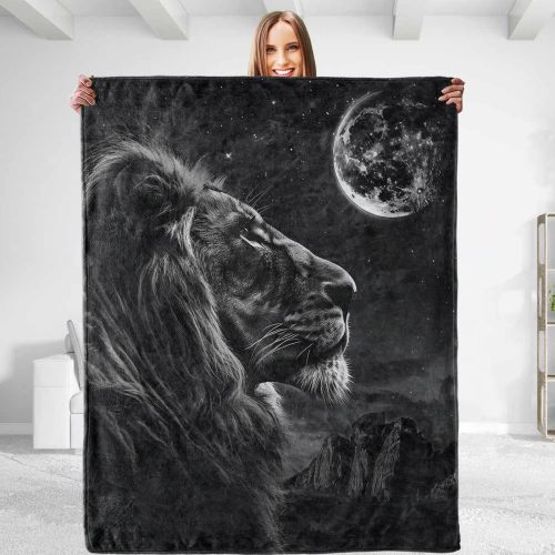 Lion Moon Print Blanket