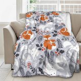 Cozy Cartoon Fox Print Blanket
