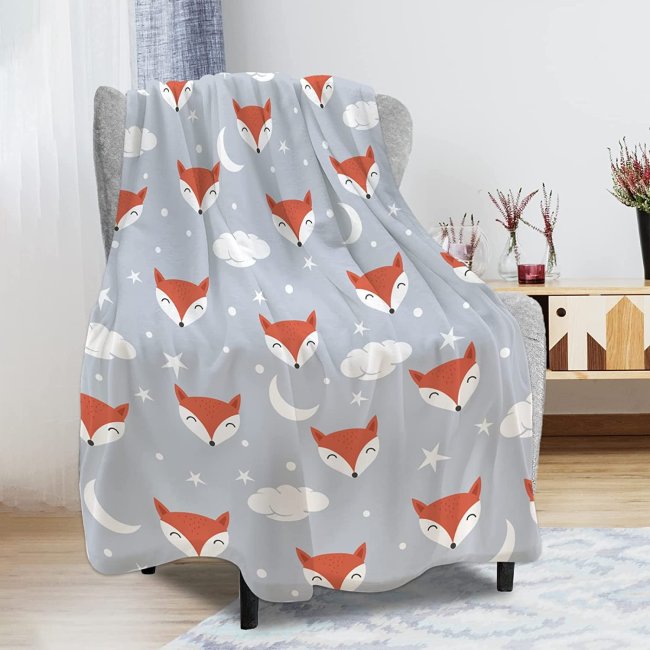 Cloud Cartoon Fox Print Blanket