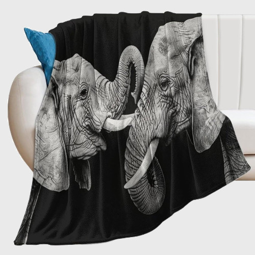 Elephant Couples Print Plush Blanket