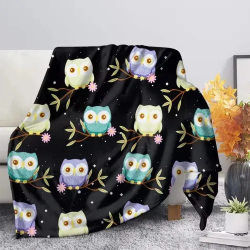 Cartoon Owl Print Fleece Blanket