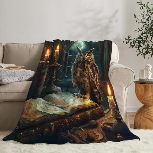 Majestic Owl Print Plush Blanket