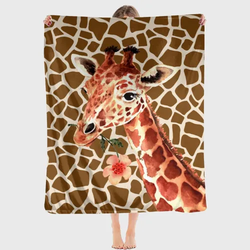 Giraffe Pattern Plush Blanket