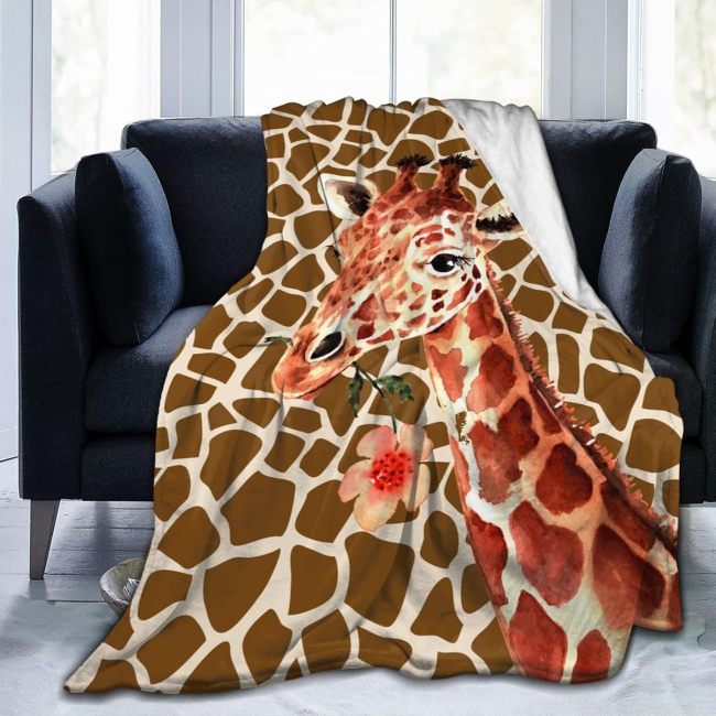 Giraffe Pattern Plush Blanket