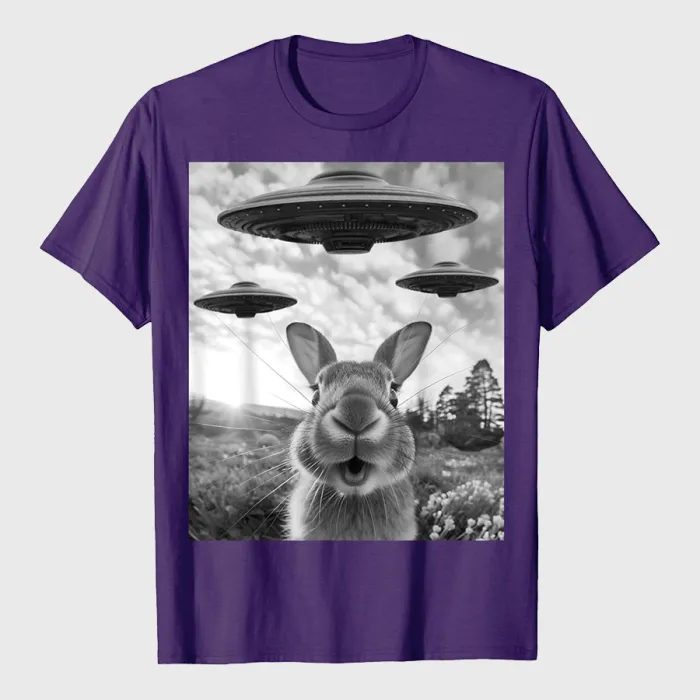 Rabbit Selfie With UFOs Vintage Alien Rabbit T-Shirt