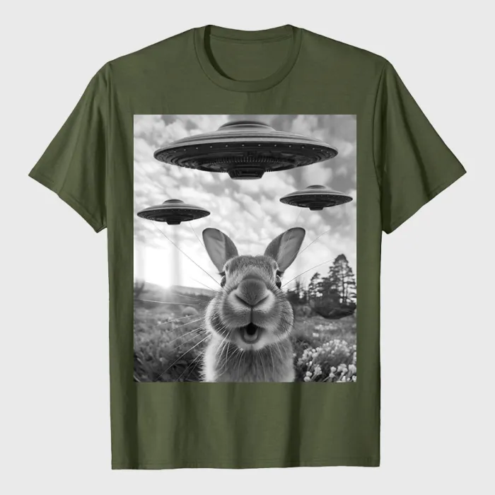 Rabbit Selfie With UFOs Vintage Alien Rabbit T-Shirt