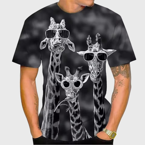 Funny Giraffe With Sunglasses Graphic T-Shirt