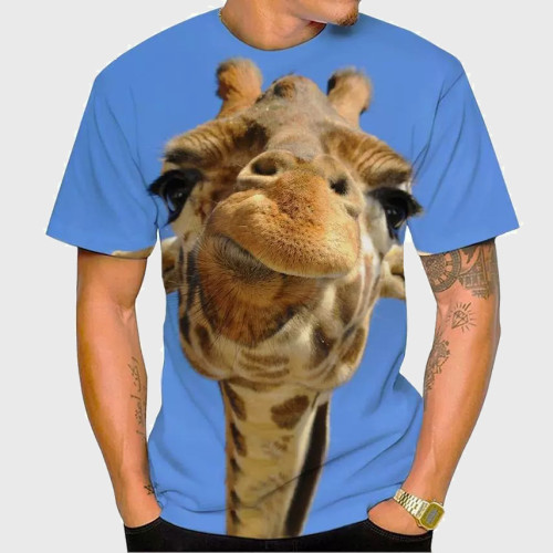 Giraffe Face Graphic T-Shirt