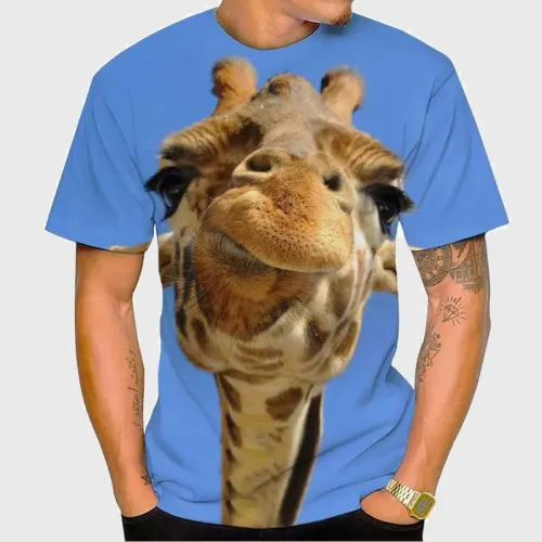 Giraffe Face Graphic T-Shirt
