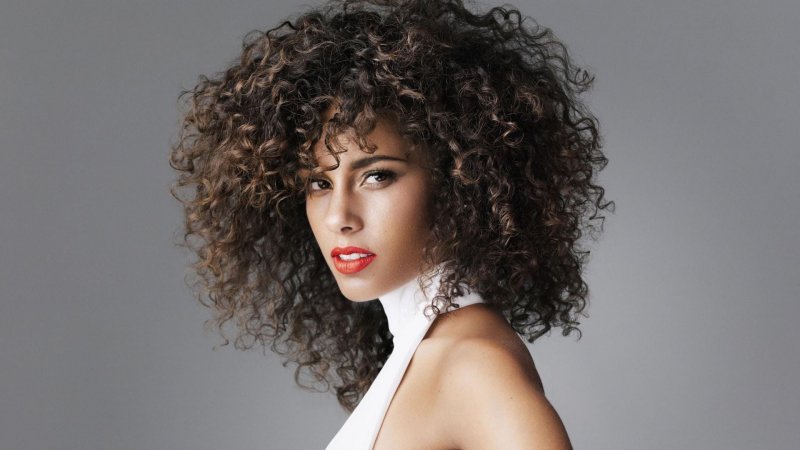 Kinky Curly
