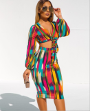 Tie-dye color stripe is a two-piece suit with exposed waist BS-1136
