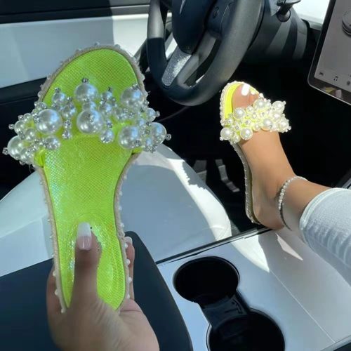 Large size lady's slipper with pearl sandals shoes