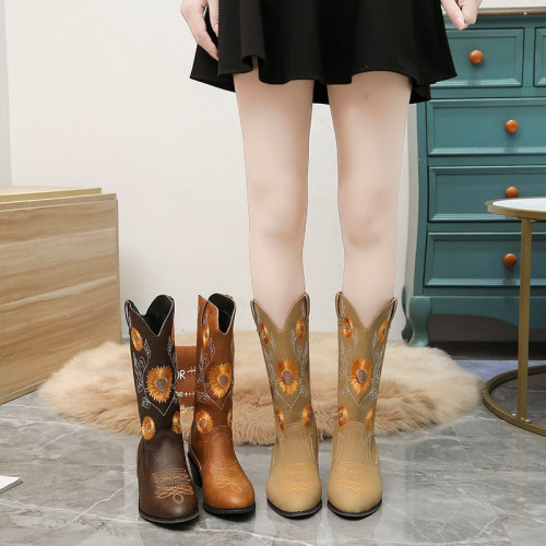Embroidered mid-heel solid sleeve Martin boots Plus size shoes