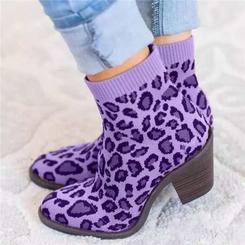 Autumn and winter 2021 new large low barrel Martin boots thick heel socks women's Boots