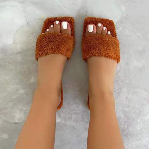2021 autumn and winter flat-bottomed flip flops net red thick-bottomed furry slippers solid color plus size slippers