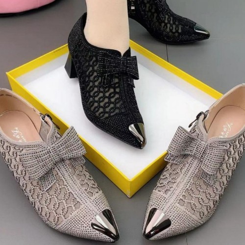 Fall/winter new style large size pointed metal piece rhinestone side zipper single shoes bowknot net yarn shoes