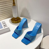 Triangle heel high-heel sandals with rhinestones