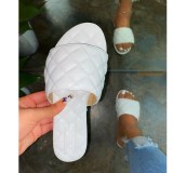2022 Summer Plus Size Slippers Beach Flat Slippers