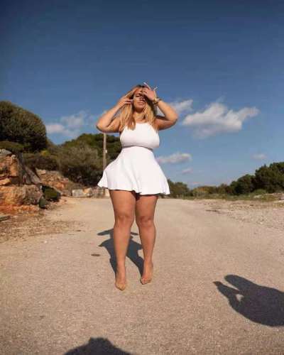 2022 summer plus size bare chest sexy solid color short dress