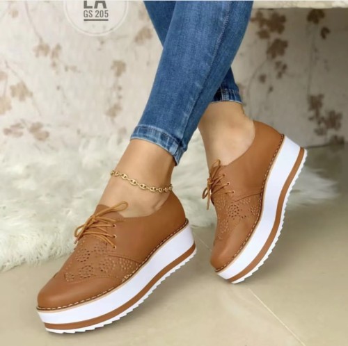 fashionable and breathable leather casual women's shoes