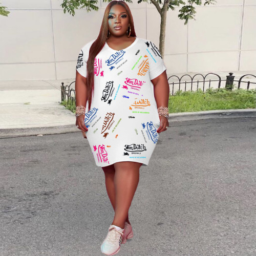 Plus size women's casual printed dresses
