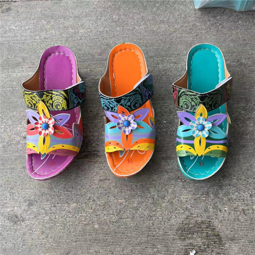 New ethnic wind sandals female new summer colorful slope with totem 43 yards slippers female