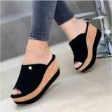 Retro one-piece slope heel flip-flops outside the code large size sandals