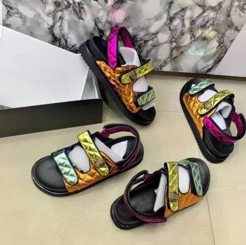 Round head small fragrant wind Velcro sandals plus size dazzling color thick bottom beach sandals