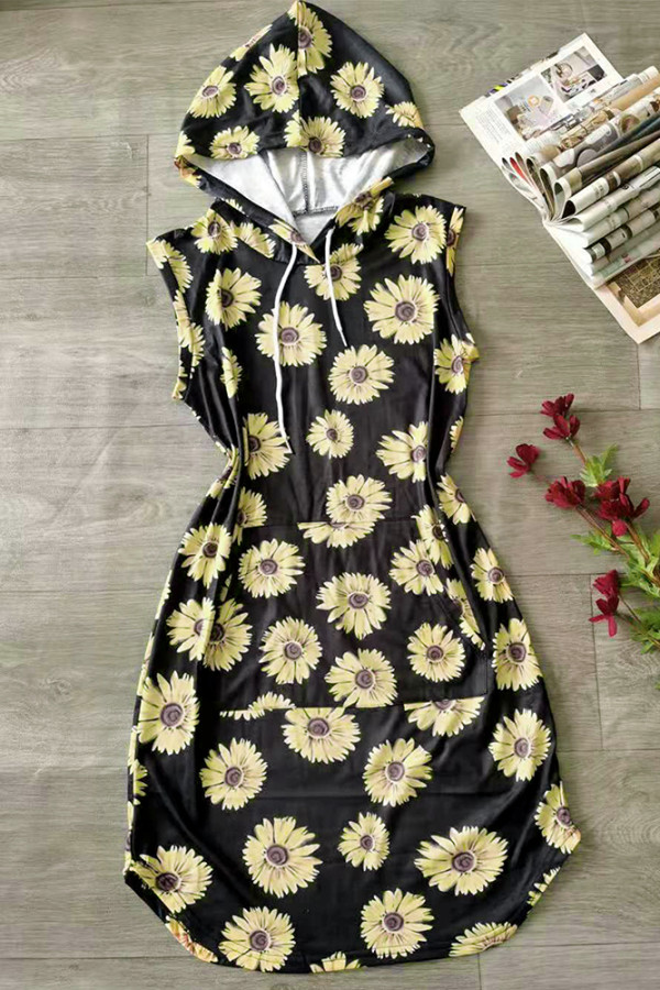 Leopard Sunflower Print Sleeveless Hooded Dress with Pockets
