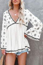 White V Neck Embroidered Flare Sleeve Pleated Hem Top