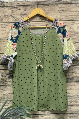 Green Heart with Floral Print Sleeves Top