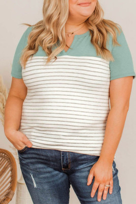 Green Contrast Striped Plus Size Short Sleeve Tee