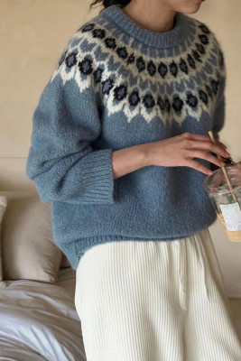 Blue Vintage Knitting Sweater 