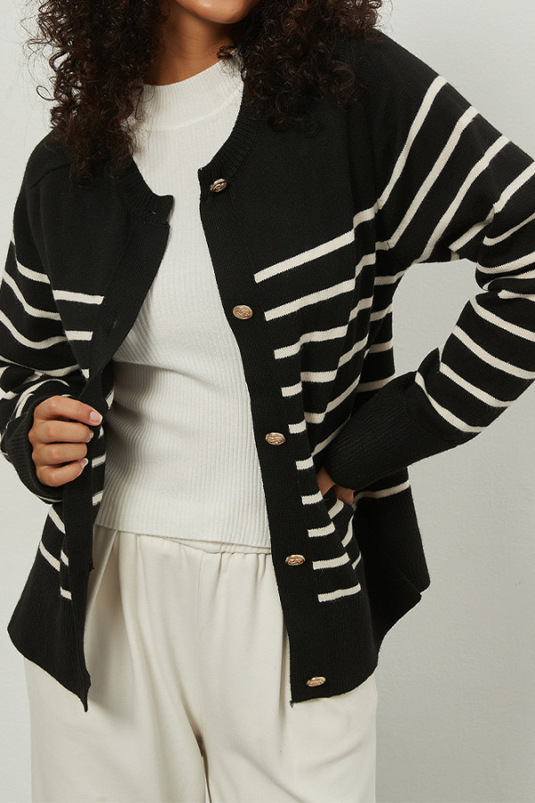 Colorblock Stripes Buttoned Knitting Cardigan 