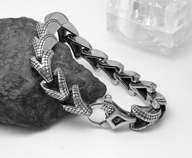 Wholesale Stainless Steel Fashion Snake Skeleton Bracelet