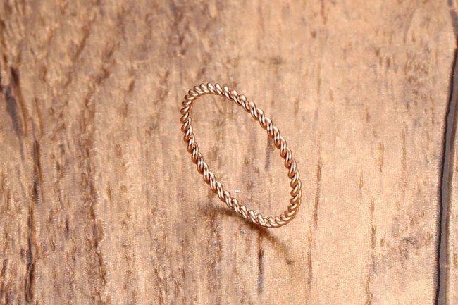 Wholesale Stainless Steel 1.5mm Twisted Rope Ring