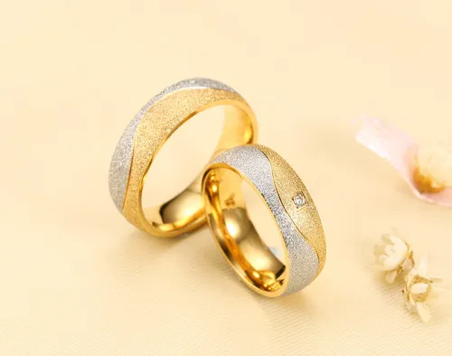 Wholesale Stainless Steel Fashion Wavy Line Wedding Ring