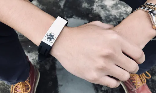 Wholesale Stainless Steel Personalized Emergency Medical ID Rubber Bangle