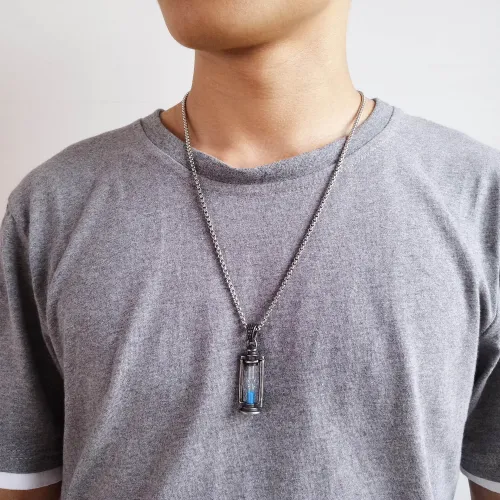 Wholesale Stainless Steel Men's Hourglass Pendant