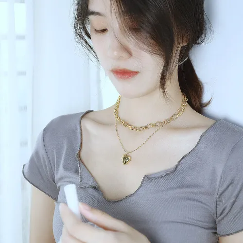 Wholesale Stainless Steel Irregular Heart Pendant Necklace