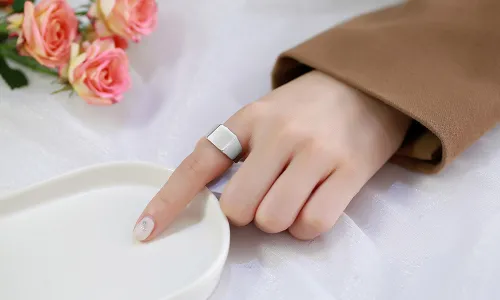 Wholesale Stainless Steel Women's Square Seal Ring