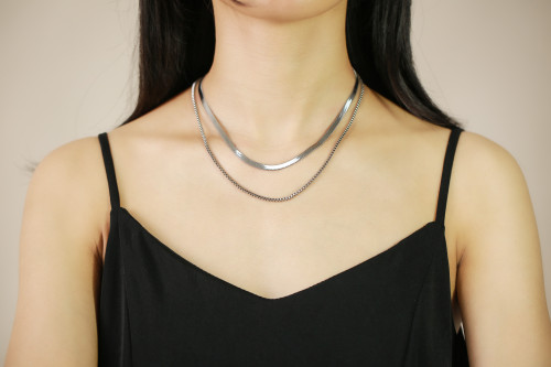 Wholesale Stainless Steel Multilayer Snake Bone Clavicle Necklace