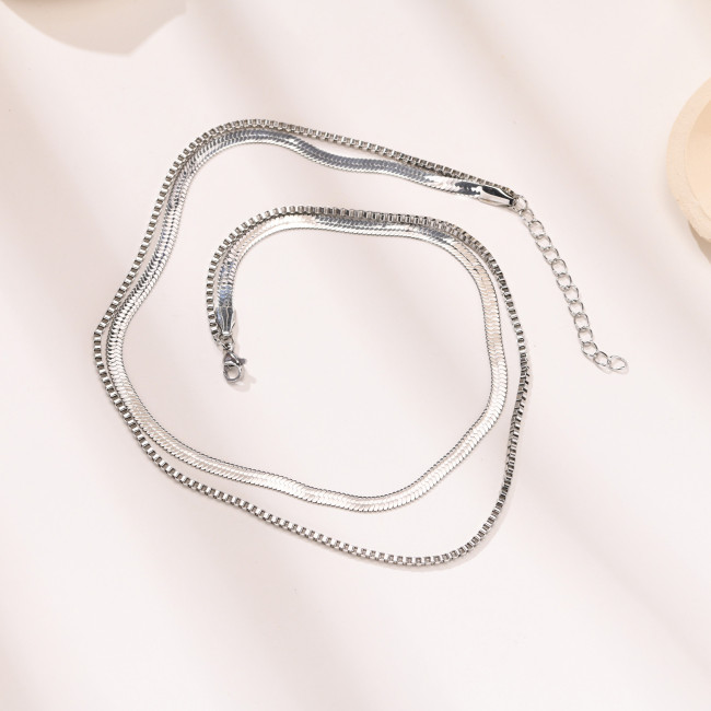 Wholesale Stainless Steel Multilayer Snake Bone Clavicle Necklace